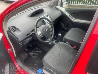 Toyota Yaris Yaris II (P9), Hatchback, 2005 / 2014 1.0 12V VVT-i picture 5