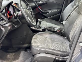 Opel Astra Sports Tourer 1.4 Edition Navi/Clima picture 17