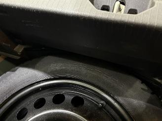 Opel Corsa 5-Drs 1.0 Ecotec Color Edition picture 17