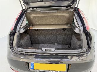 Fiat Punto 0.9 TwinAir Turbo 100 Lounge picture 39