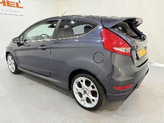 skadebil auto Ford Fiesta 1.6 Titanium 8kW Clima 2010/1