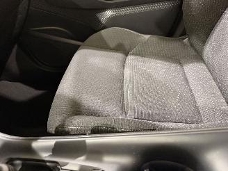 Toyota C-HR 1.2 Turbo C-ity picture 21