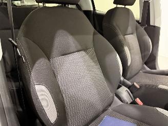 Peugeot 208 HB 1.2 VTi Style Navi/Clima picture 28