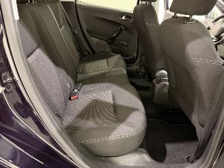 Peugeot 208 HB 1.2 VTi Style Navi/Clima picture 26