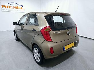 Kia Picanto 1.0 CVVT Airco 5.DRs Bjr.2011 picture 4