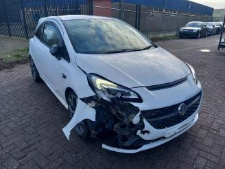 Vrakbiler auto Opel Corsa-E Corsa E, Hatchback, 2014 1.6 OPC Turbo 16V 2015/10