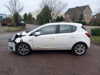 Opel Corsa-E Corsa E, Hatchback, 2014 1.4 16V picture 4