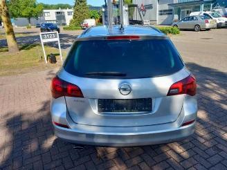 Opel Astra Astra J Sports Tourer (PD8/PE8/PF8), Combi, 2010 / 2015 1.4 Turbo 16V picture 6