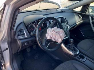 Opel Astra Astra J Sports Tourer (PD8/PE8/PF8), Combi, 2010 / 2015 1.4 Turbo 16V picture 11