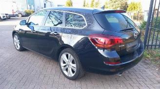 Opel Astra Astra J Sports Tourer (PD8/PE8/PF8), Combi, 2010 / 2015 1.4 Turbo 16V picture 5
