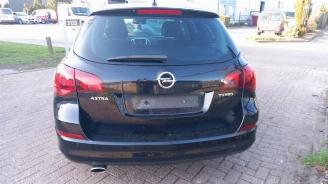 Opel Astra Astra J Sports Tourer (PD8/PE8/PF8), Combi, 2010 / 2015 1.4 Turbo 16V picture 6