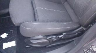 Opel Astra Astra J (PC6/PD6/PE6/PF6), Hatchback 5-drs, 2009 / 2015 1.4 Turbo 16V picture 15