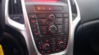 Opel Astra Astra J (PC6/PD6/PE6/PF6), Hatchback 5-drs, 2009 / 2015 1.4 Turbo 16V picture 20