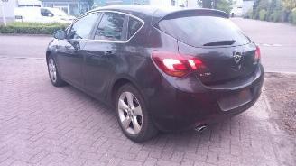 Opel Astra Astra J (PC6/PD6/PE6/PF6), Hatchback 5-drs, 2009 / 2015 1.4 Turbo 16V picture 5