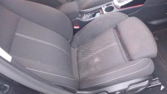 Opel Astra Astra J (PC6/PD6/PE6/PF6), Hatchback 5-drs, 2009 / 2015 1.4 Turbo 16V picture 17