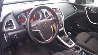 Opel Astra Astra J (PC6/PD6/PE6/PF6), Hatchback 5-drs, 2009 / 2015 1.4 Turbo 16V picture 10