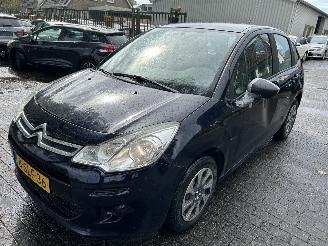 Schadeauto Citroën C3 1.0 VTI  Attraction 2013/10