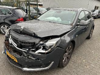 skadebil auto Opel Insignia Sports Tourer 2.0 CDTI 2014/1