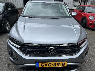 Volkswagen T-Roc 1.0 TSI    Move picture 2