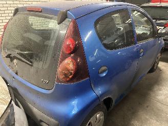 Peugeot 107 1.0 Accent  5 Drs-Airco picture 6