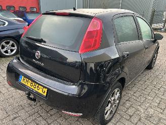 Fiat Punto 0.9 picture 4
