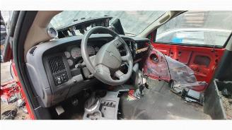 Dodge Ram Ram 3500 Standard Cab (DR/DH/D1/DC/DM), Pick-up, 2001 / 2008 8.3 1500 SRT-10 Standard Cab picture 5