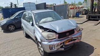 Toyota Rav-4 RAV4 (A2), Terreinwagen, 2000 / 2005 2.0 16V VVT-i 4x4 picture 2