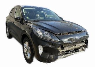 Damaged car Ford Kuga  2022/1