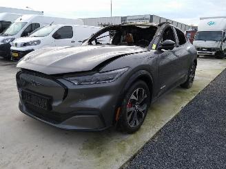 Ford Mustang Mach-e 98kWh 338pk AWD picture 3