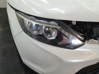 Nissan Qashqai J11E 15dCi Connect Ed. picture 17