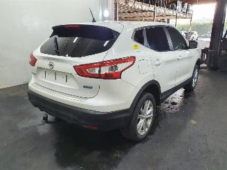 Nissan Qashqai J11E 15dCi Connect Ed. picture 6