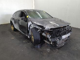 Mercedes Cla-klasse 118 CLA220 Shooting Brake picture 1