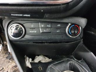 Ford Fiesta Mk8 1.0 Ecoboost ST-Line picture 19