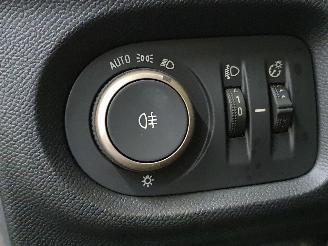 Opel Corsa F 1.2 Edition picture 11