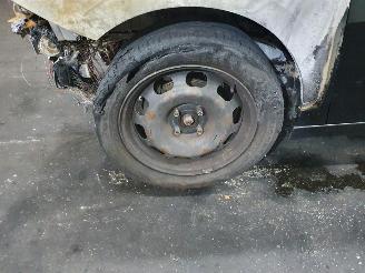 Opel Corsa F 1.2 Edition picture 38