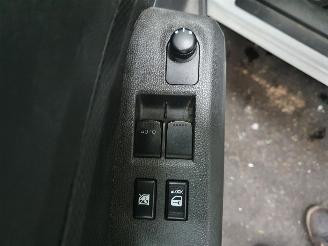 Opel Agila F68 1.0 picture 21