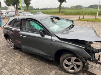 Uttjänta bilar auto Audi A3 A3 Sportback (8YA), Hatchback 5-drs, 2019 1.4 40 TFSIe 16V 2021/10