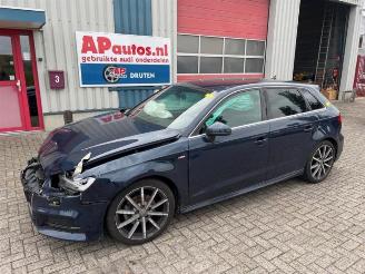Vrakbiler auto Audi A3 A3 Sportback (8VA/8VF), Hatchback 5-drs, 2012 / 2020 1.4 TFSI ACT Ultra 16V 2017/5