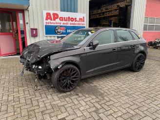 Uttjänta bilar auto Audi A3 A3 Sportback (8VA/8VF), Hatchback 5-drs, 2012 / 2020 1.4 TFSI ACT 16V 2013/9