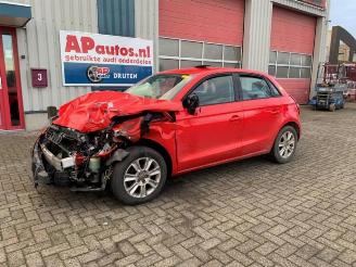 Auto da rottamare Audi A1 A1 Sportback (8XA/8XF), Hatchback 5-drs, 2011 / 2018 1.2 TFSI 2014/4