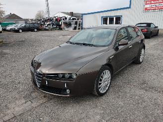 Démontage voiture Alfa Romeo 159 Bruin 581A Onderdelen 939A6000 Motor 2007/6