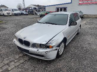 Vrakbiler auto BMW 5-serie E39 525D Zilver 354 Onderdelen M57D25 Motor 2000/12