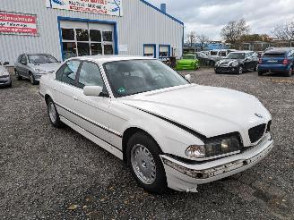 BMW 7-serie 728i E38 picture 3