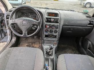 Opel Astra 1.7 CDTI picture 10