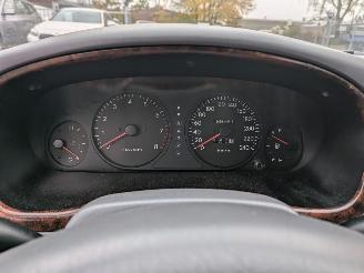 Hyundai Sonata 2.5i V6 picture 13