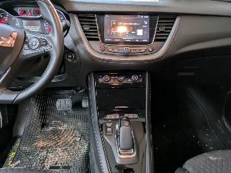 Opel Grandland Hybrid 1.6 picture 13