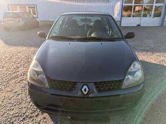 Renault Clio 1.2 picture 2