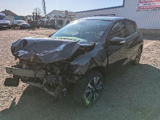 Nissan Pulsar 1.2 picture 1