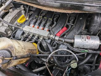 Renault Scenic 1.6 picture 14