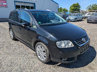 Volkswagen Touran 2.0 picture 3